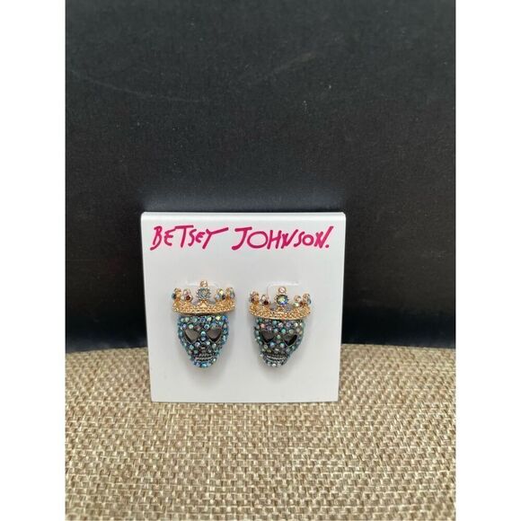 NEW Betsey Johnson Gold & Gunmetal Tone Pave Crystal Skeleton King Stud Earrings - Picture 3 of 5